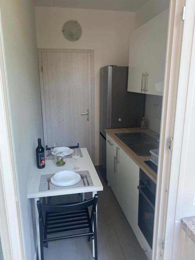 דירות קופר Lexi Apartma מראה חיצוני תמונה
